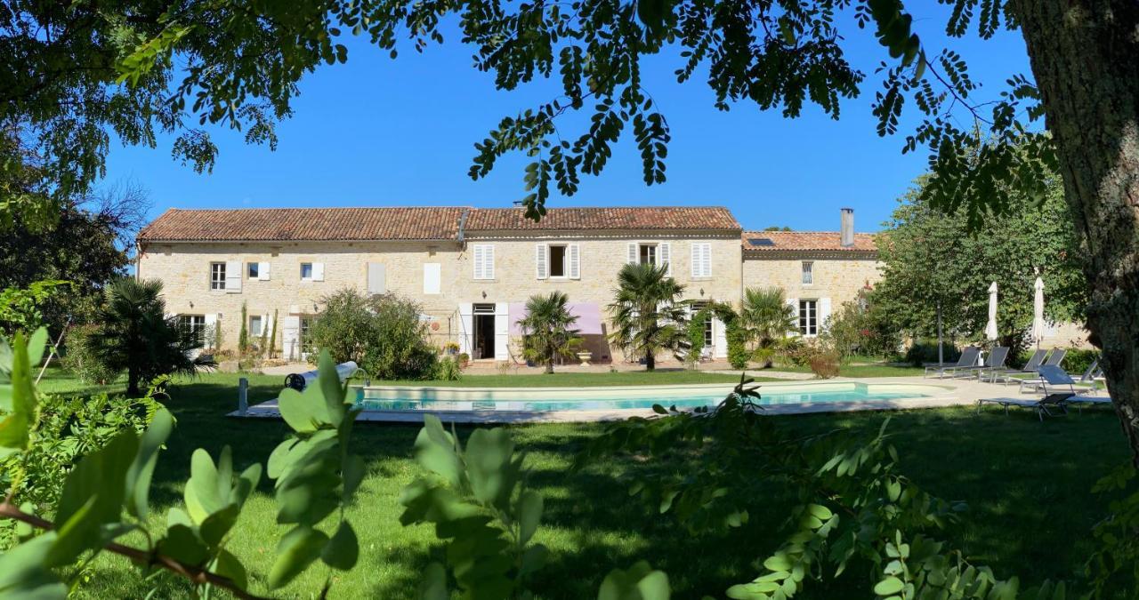 Domaine Du Papillon Bed & Breakfast เลส์ปาร์-เมดอค ภายนอก รูปภาพ
