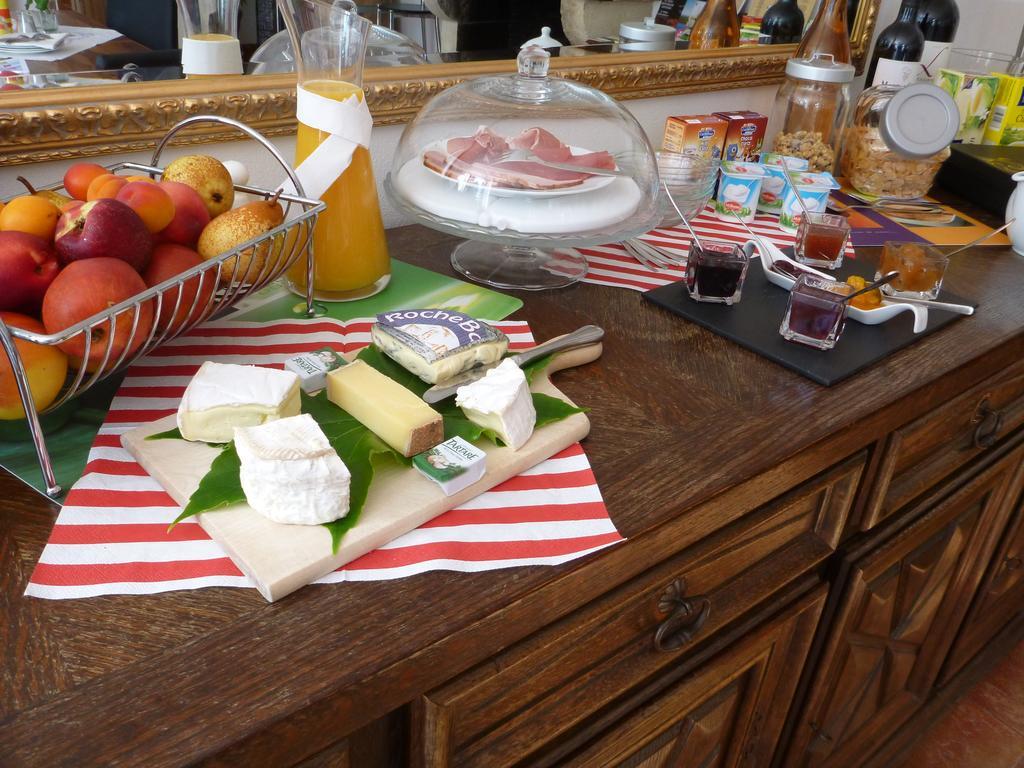 Domaine Du Papillon Bed & Breakfast เลส์ปาร์-เมดอค ภายนอก รูปภาพ